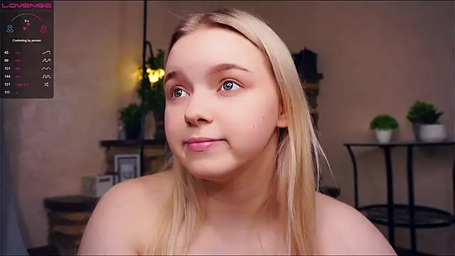 ZaraCreedon online show from 03.20.25