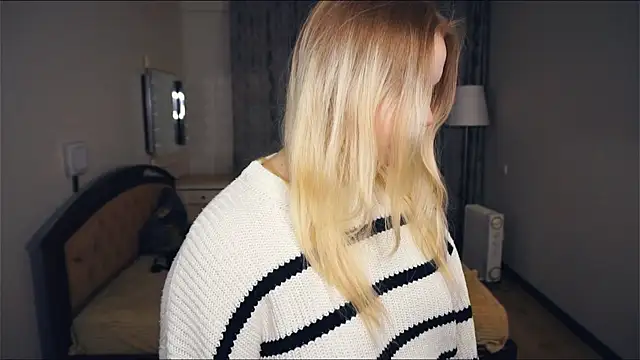 ZaraCreedon online show from 10.06.25