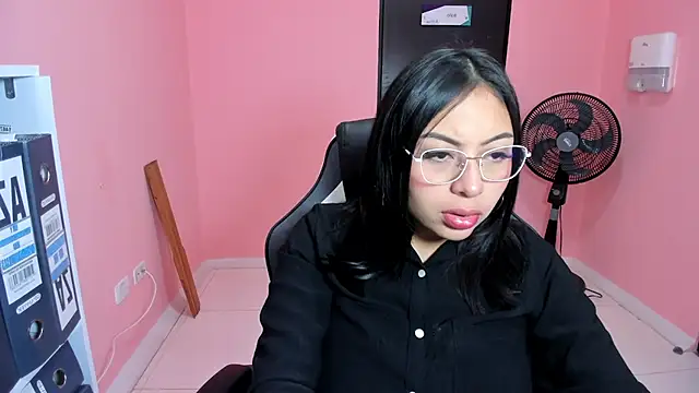 AlanaPetterson online show from 12.09.24