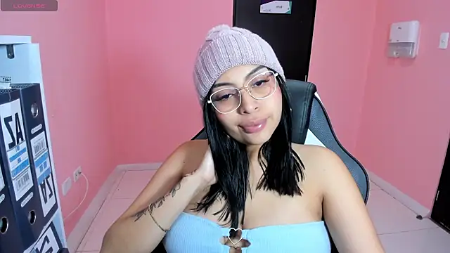 AlanaPetterson online show from 12.28.24