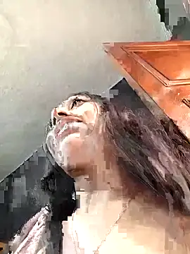 AlanaPetterson online show from 10.21.25