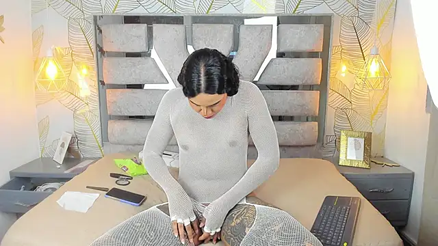 Alison Chan  online show from 03.15.26