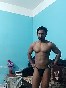 Snapshot of HunkyAriyan chatting on 02.20.25 HunkyAriyan online show from 02.20.25