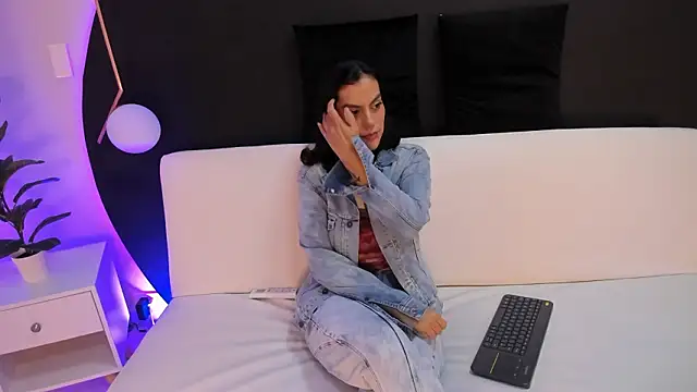 Ada Monroe10 online show from 03.05.26