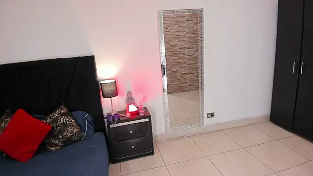 Snapshot of RileySkye chatting on 01.23.25 RileySkye online show from 01.23.25