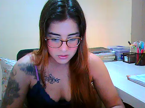 maliamiller online show from 11.06.25