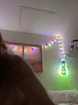 SunnyRays69 online show from 04.24.26