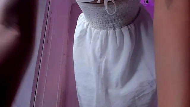 Snapshot of _bianca_18 chatting on 02.26.25 bianca 18 online show from 02.26.25