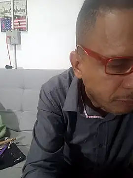 latinmartin73 online show from 03.18.25