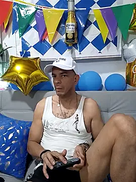 latinmartin73 online show from 09.26.25