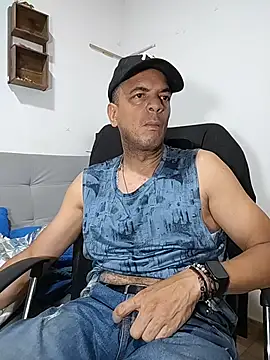 latinmartin73 online show from 04.24.26