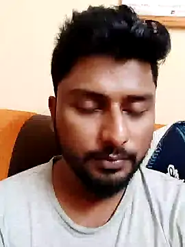 Snapshot of Gawothum chatting on 12.21.24 Gawothum online show from 12.21.24