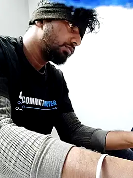 Snapshot of Gawothum chatting on 01.21.25 Gawothum online show from 01.21.25