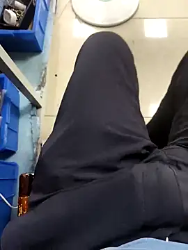 huzi518 online show from 09.19.25