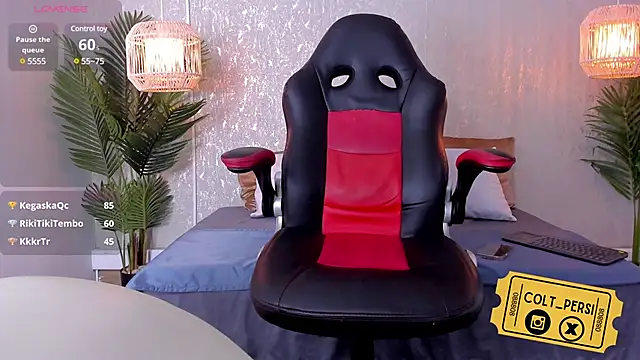 Colt Perci online show from 02.10.25