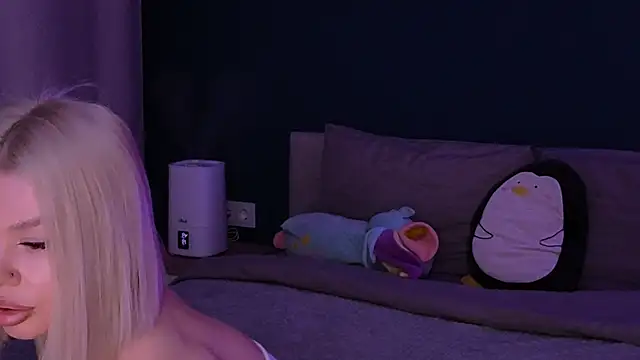 Snapshot of Sasha_Mason chatting on 02.28.25 Sasha Mason online show from 02.28.25