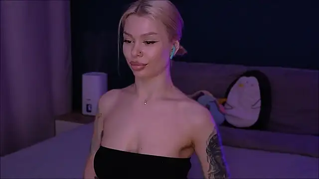 Snapshot of Sasha_Mason chatting on 03.07.25 Sasha Mason online show from 03.07.25