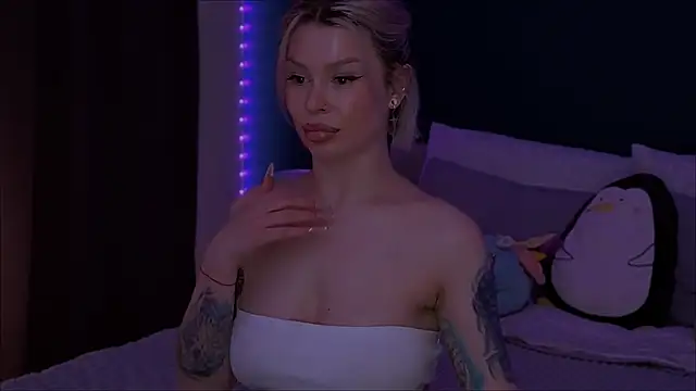 Snapshot of Sasha_Mason chatting on 03.21.26 Sasha Mason online show from 03.21.26