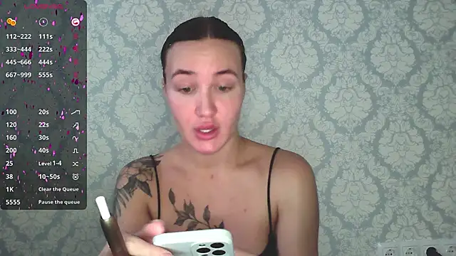 Snapshot of Stasia_Queen chatting on 01.30.25 Stasia Queen online show from 01.30.25