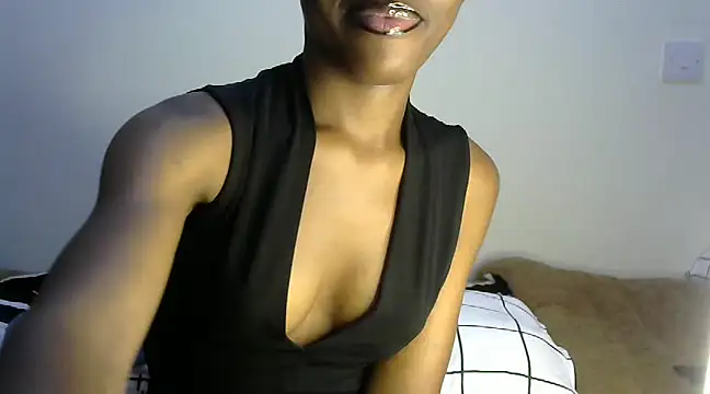Snapshot of Sugardolly_ chatting on 01.01.25 Sugardolly online show from 01.01.25