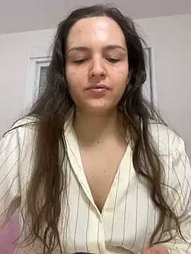Snapshot of tatianaAlvarez1 chatting on 01.14.25 tatianaAlvarez1 online show from 01.14.25