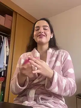 Snapshot of tatianaAlvarez1 chatting on 03.22.25 tatianaAlvarez1 online show from 03.22.25