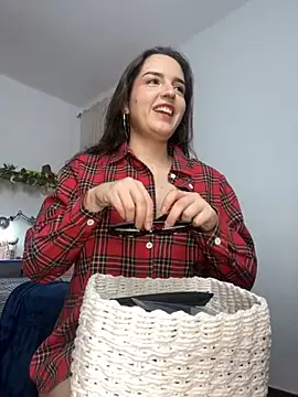 Snapshot of tatianaAlvarez1 chatting on 10.16.25 tatianaAlvarez1 online show from 10.16.25