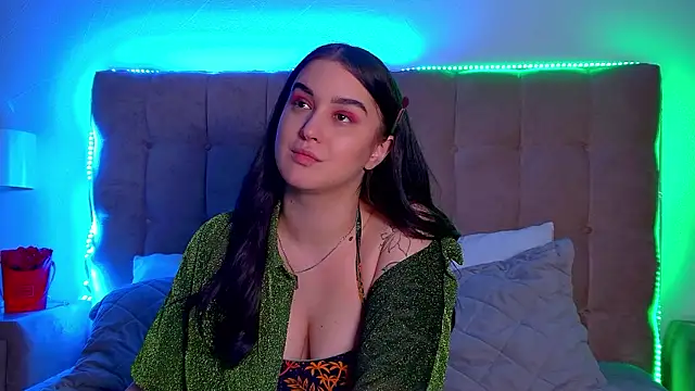 ChristinaMilton online show from 03.17.25