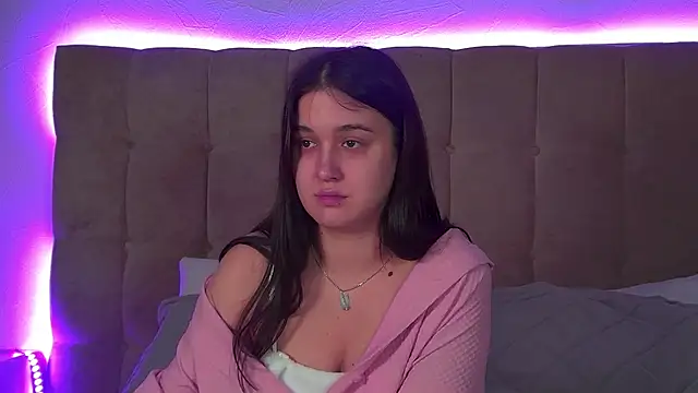 ChristinaMilton online show from 11.20.25