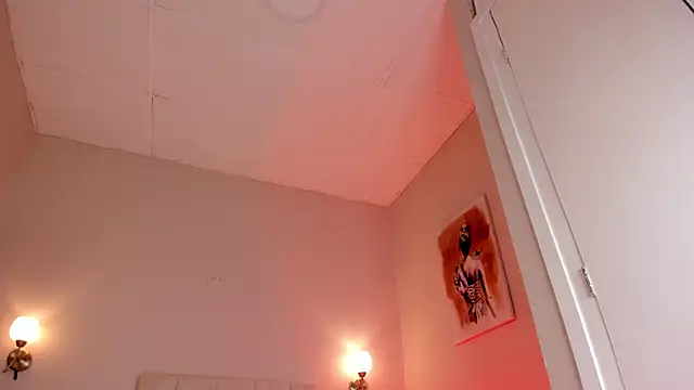 Snapshot of dani_skinny_ chatting on 01.11.25 dani skinny online show from 01.11.25