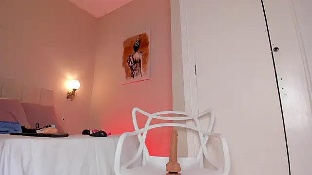 Snapshot of dani_skinny_ chatting on 03.05.25 dani skinny online show from 03.05.25