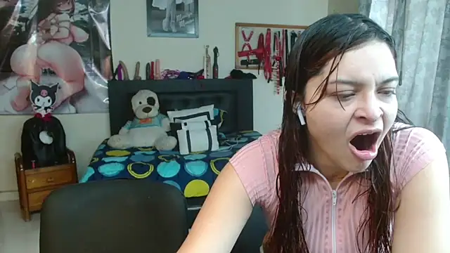 Snapshot of Marilynselxoveanalhard chatting on 05.29.26 Marilynselxoveanalhard online show from 05.29.26