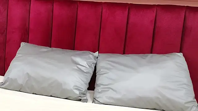 JESSYCORTES online show from 03.10.25