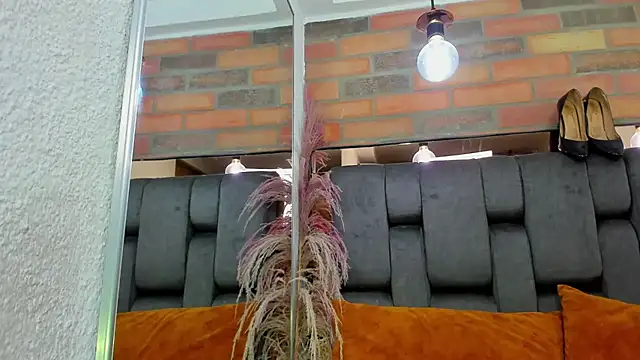 JESSYCORTES online show from 12.19.25