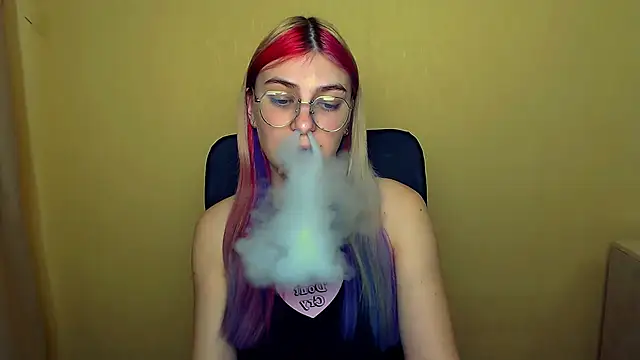 Luna Lush  online show from 03.14.25