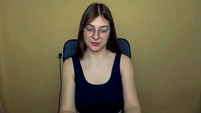 Luna Lush  online show from 03.14.26