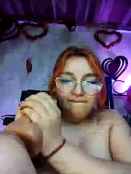 SophiaWeestt99 online show from 02.20.25