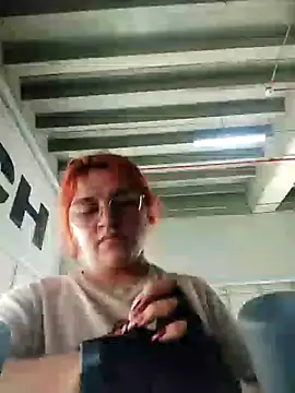 SophiaWeestt99 online show from 02.26.25