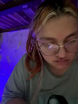 SophiaWeestt99 online show from 09.12.25