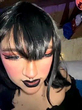 SophiaWeestt99 online show from 11.16.25