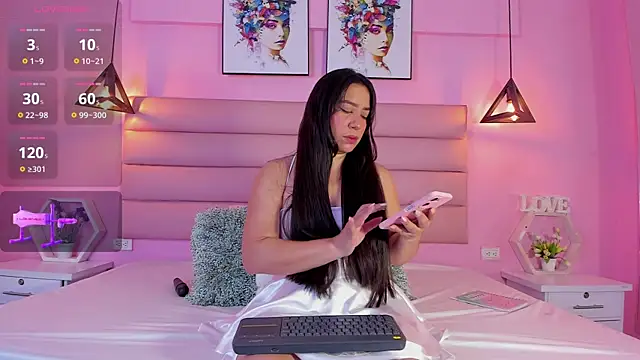 Snapshot of Katta_Gil chatting on 02.19.25 Katta Gil online show from 02.19.25