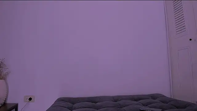 Miiafoxxx online show from 09.27.25