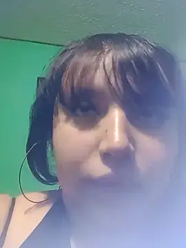 Snapshot of Babepauu chatting on 02.02.25 Babepauu online show from 02.02.25