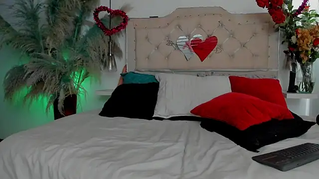 Samanthahavery44 online show from 04.15.26