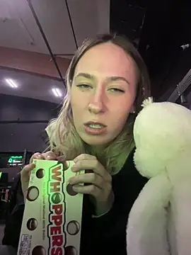 M1ssyk1ssy online show from 01.12.25