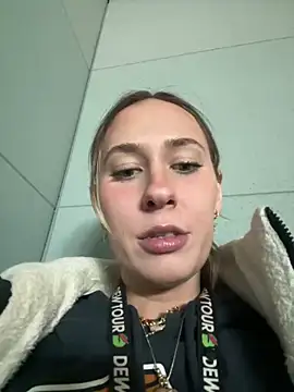 M1ssyk1ssy online show from 02.03.25