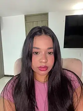 Aitana98  online show from 04.13.26