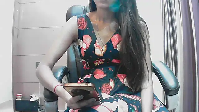 Snapshot of collage_hoty chatting on 10.11.25 collage hoty online show from 10.11.25