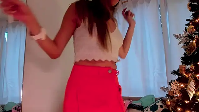 Snapshot of camilawm19 chatting on 12.07.24 camilawm19 online show from 12.07.24