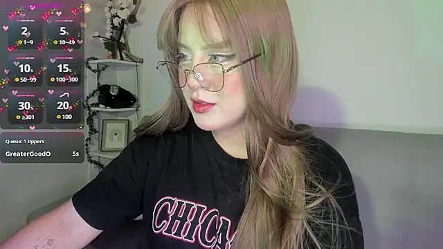 Lilith Asami online show from 03.13.25